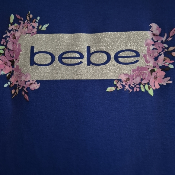 Bebe Blue Graphic T-Shirt, size M - Picture 3 of 10